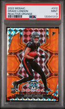 Load image into Gallery viewer, Drake London - 2022 Mosaic - Reactive Orange - Rookie Card #312 - Graded PSA 9